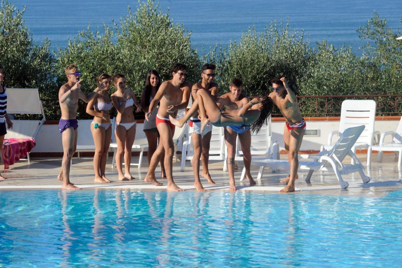 Zagare Residence Rodi Garganico Bagian luar foto