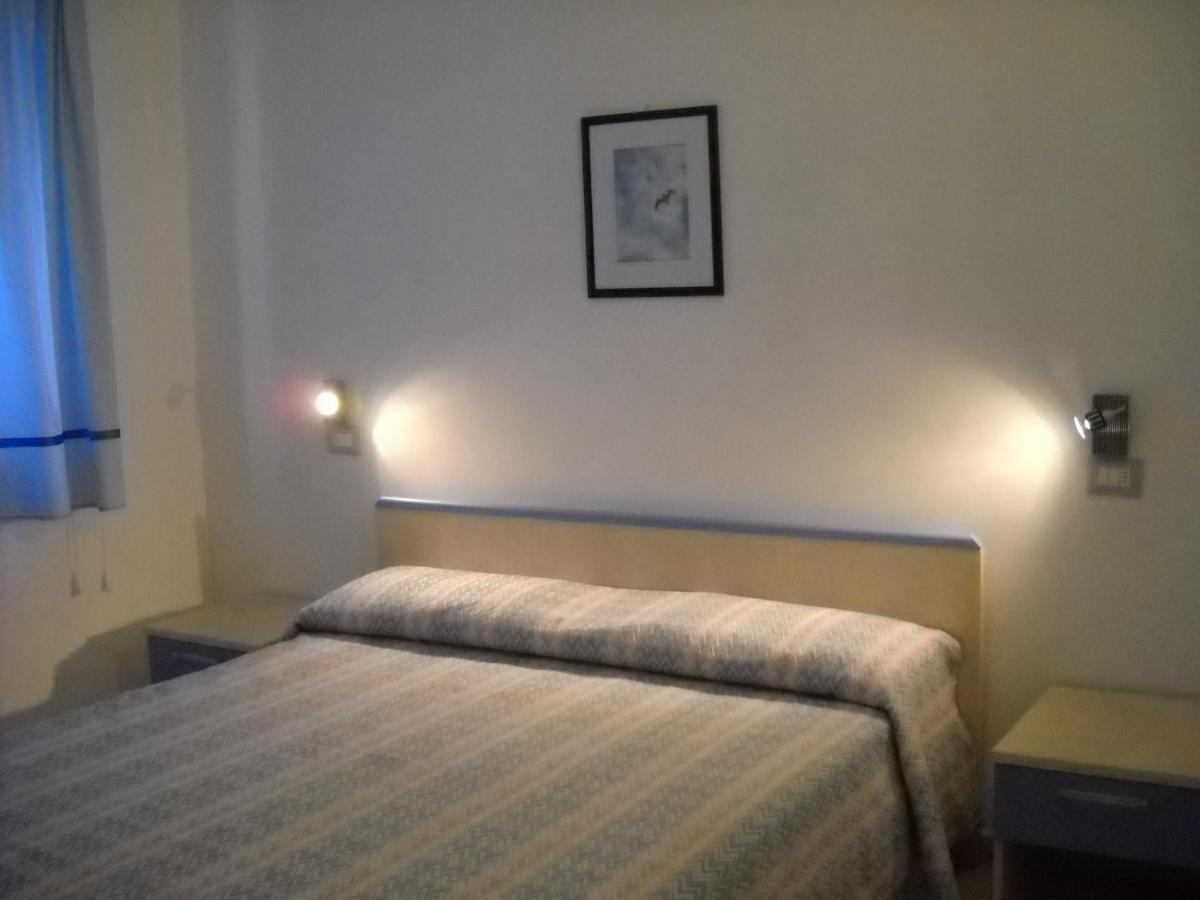 Zagare Residence Rodi Garganico Bagian luar foto