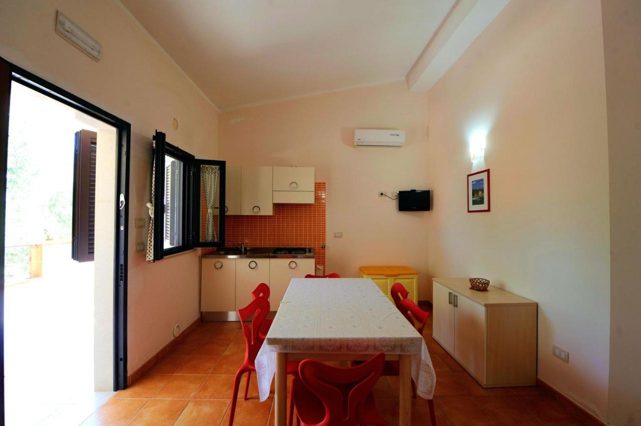 Zagare Residence Rodi Garganico Bagian luar foto