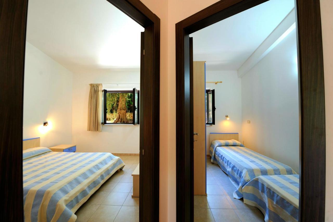 Zagare Residence Rodi Garganico Bagian luar foto