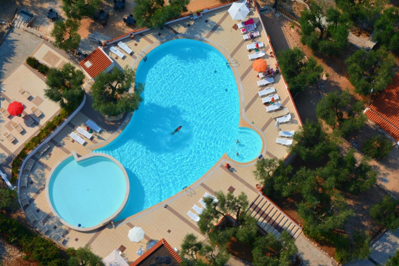 Zagare Residence Rodi Garganico Bagian luar foto